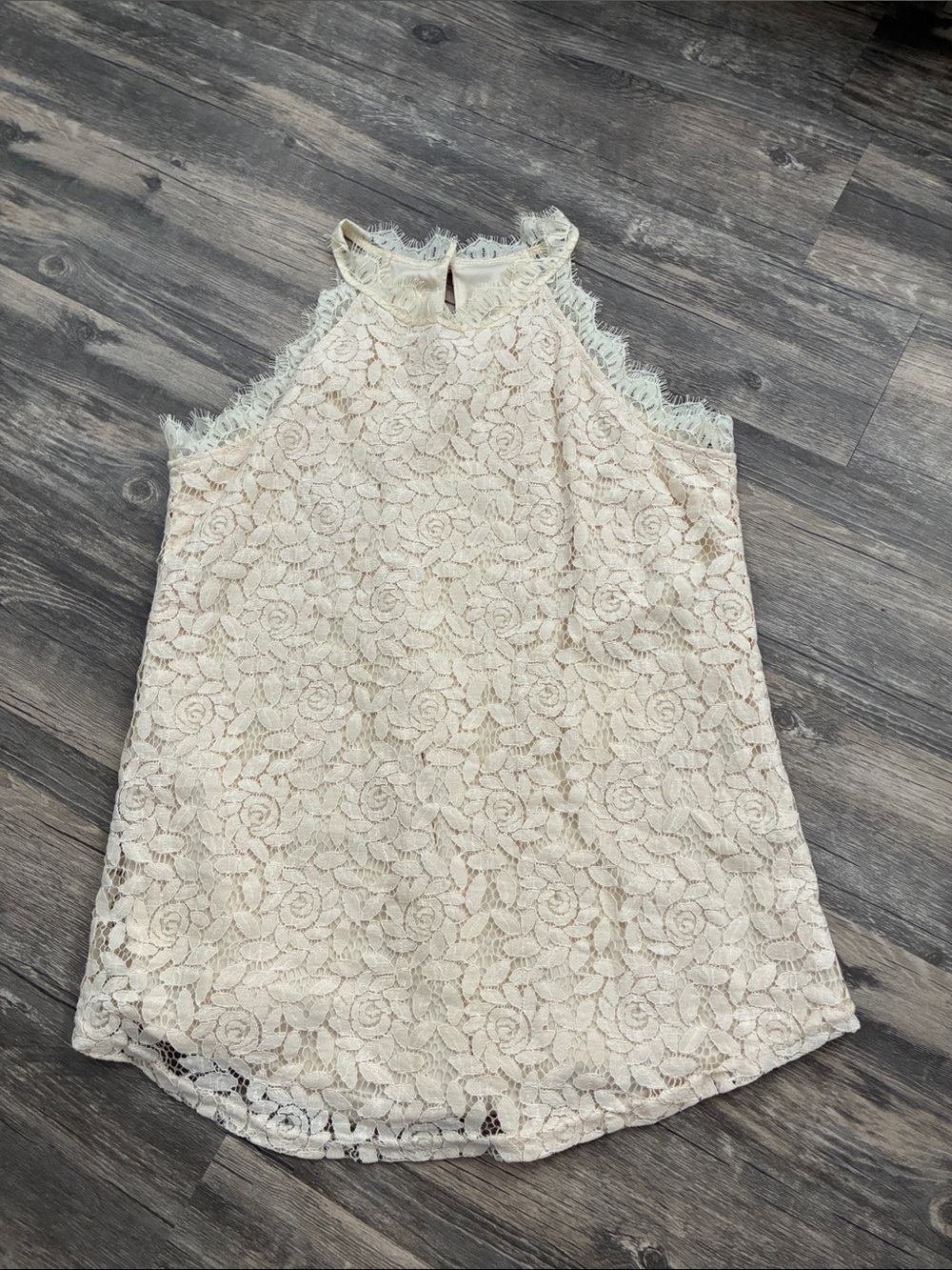Sleeveless Lace High-Neck Blouse in Cream